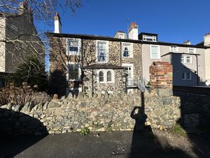 Photo 20- click for photo gallery